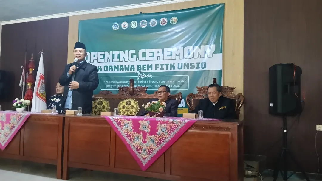 Opening Ceremony PPK Ormawa BEM FITK UNSIQ: Pemberdayaan Masyarakat Berbasis Literacy Edupreneur melalui Program Griha Literasi untuk Mewujudkan Desa Banjar Cerdas